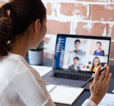 Conversational Spanish classes for small groups